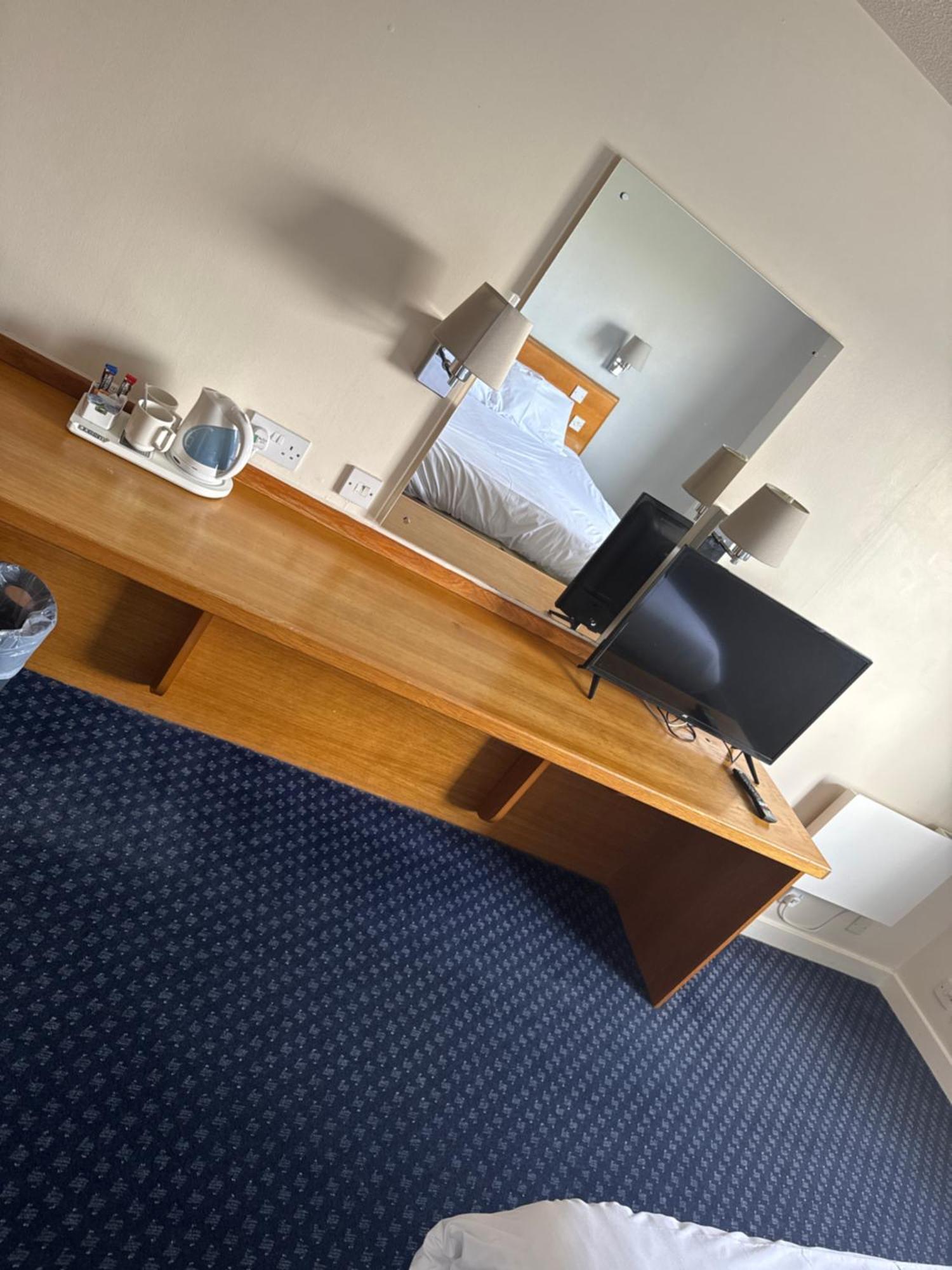 Thurrock Hotel M25 Services Aveley Eksteriør billede